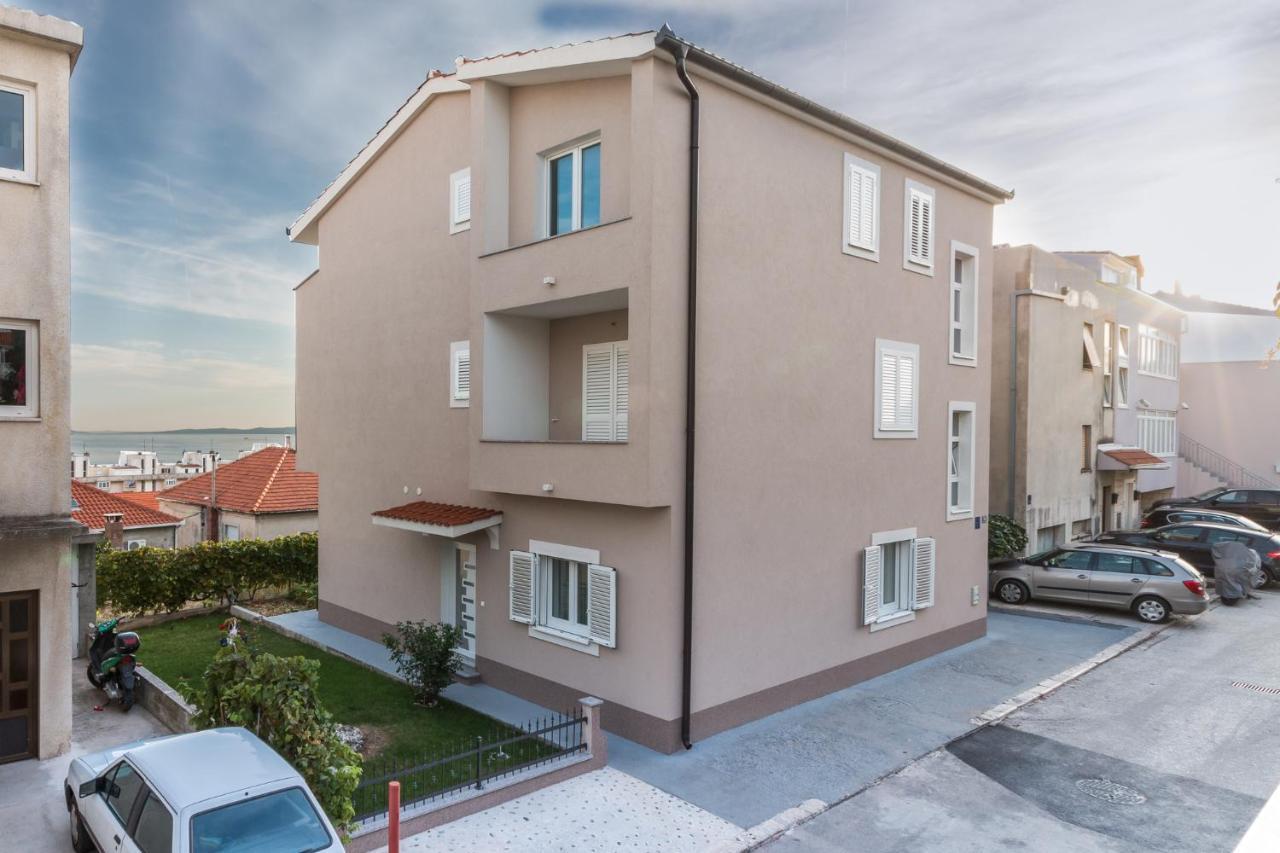 Apartments Lusani Split Exterior photo